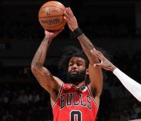 开云体育app官网下载地址-曝科比-怀特和多苏穆是截止日前频繁出现的交易讨论目标