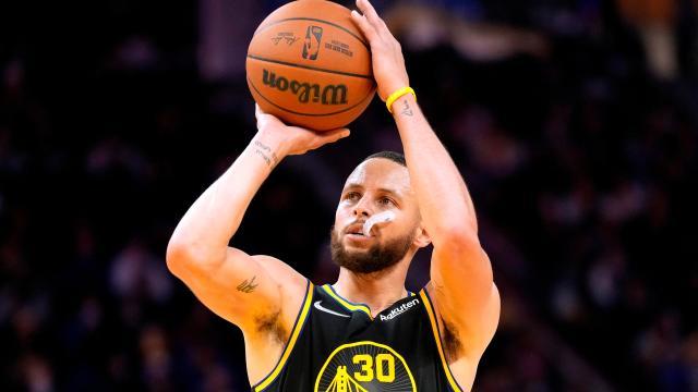 1647168396937085099.jpeg stephen-curry-ftr_1brlc3k3jwvwr1fjrw3y1k16pj.jpeg